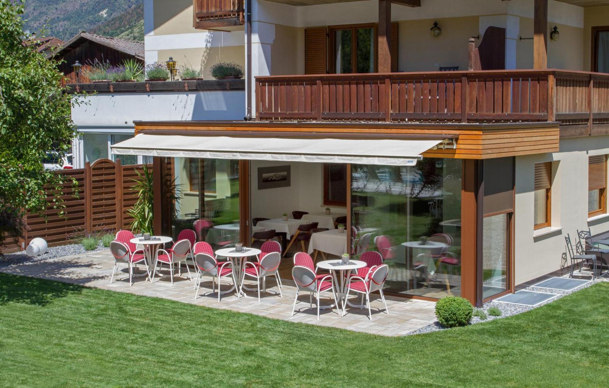 Pension Sattlerenglhof Laces Exterior photo